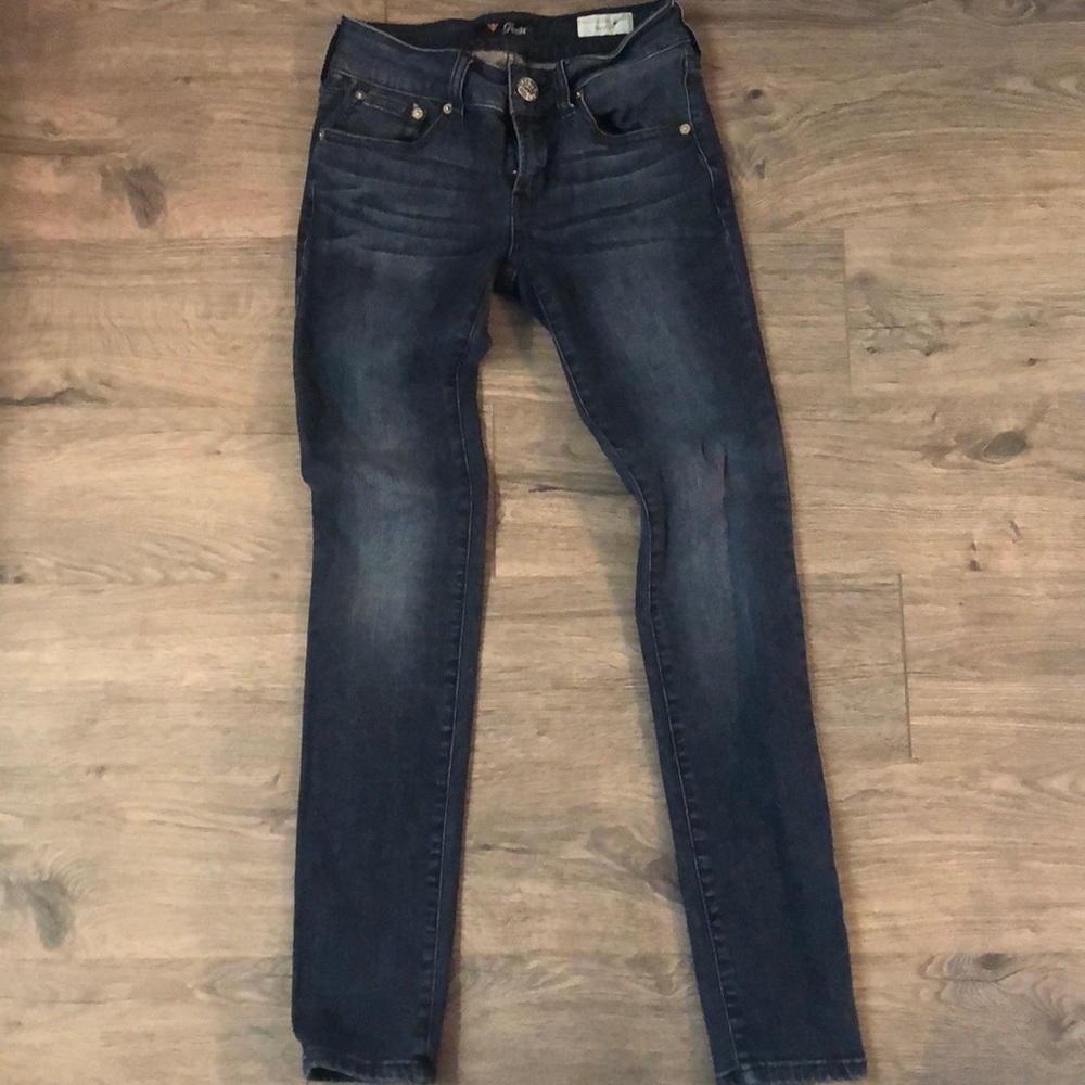 Guess Jeans